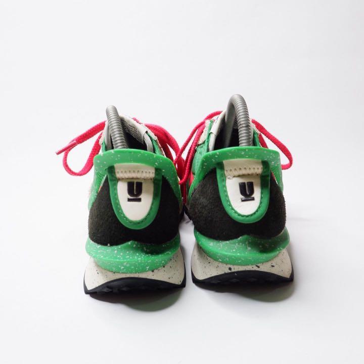 daybreak undercover green