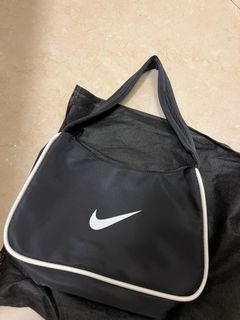（分類：）位於 。 由 aayeu_2 提交（商品編號 1166809860，圖片 1）。簡介： 。