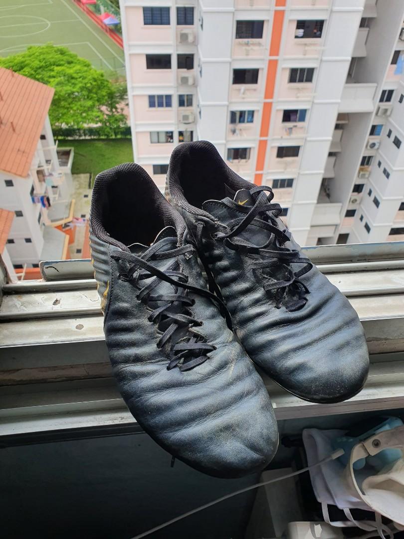 NIKE Tiempo Cleats Soccer Sports Equipment Other Sports