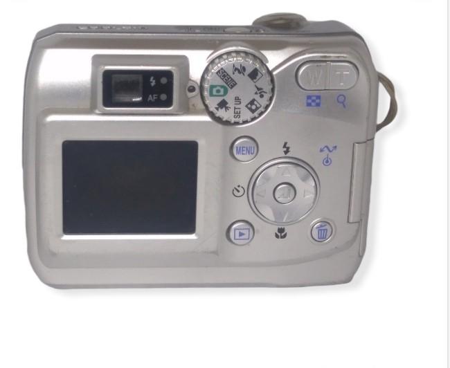 Nikon coolpix 4100, Photography, Cameras on Carousell