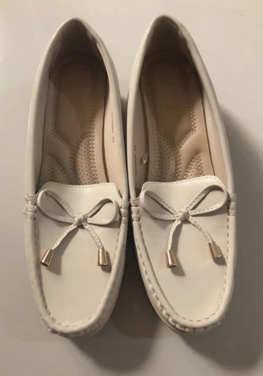 Parisian loafers outlet