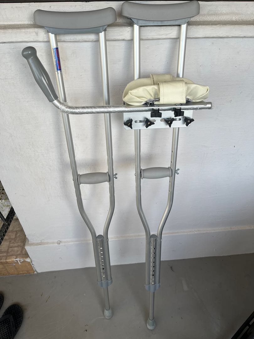 Platform Crutches, Health & Nutrition, Assistive & Rehabilatory Aids