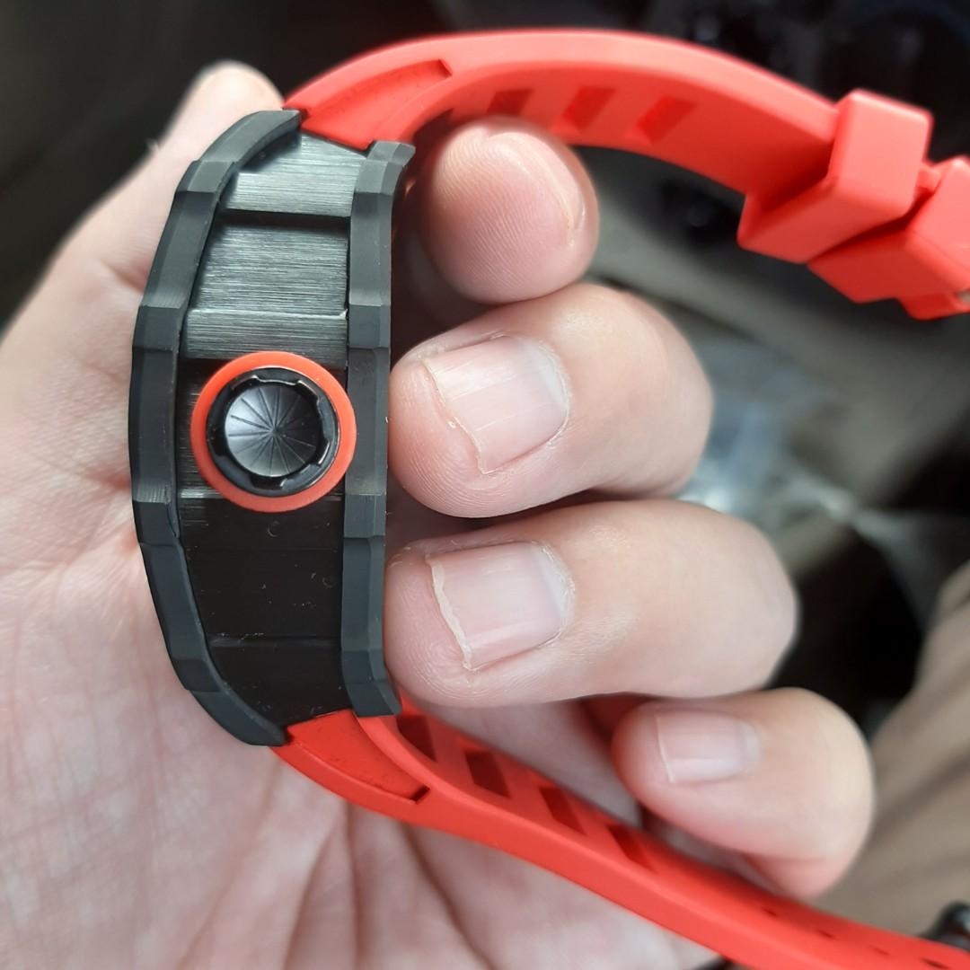 Jam hotsell tangan nadal