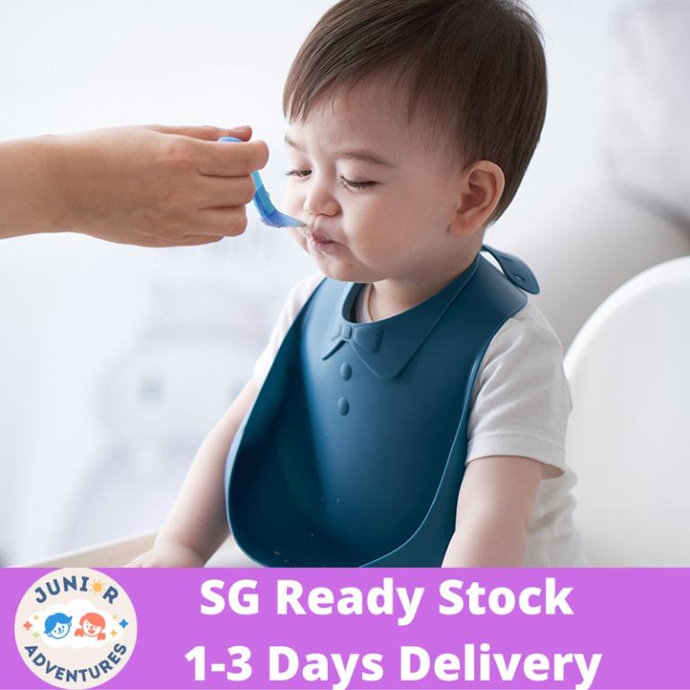 Comfortable & Adjustable Soft Waterproof Silicone Bib Easily Wipes Clean 