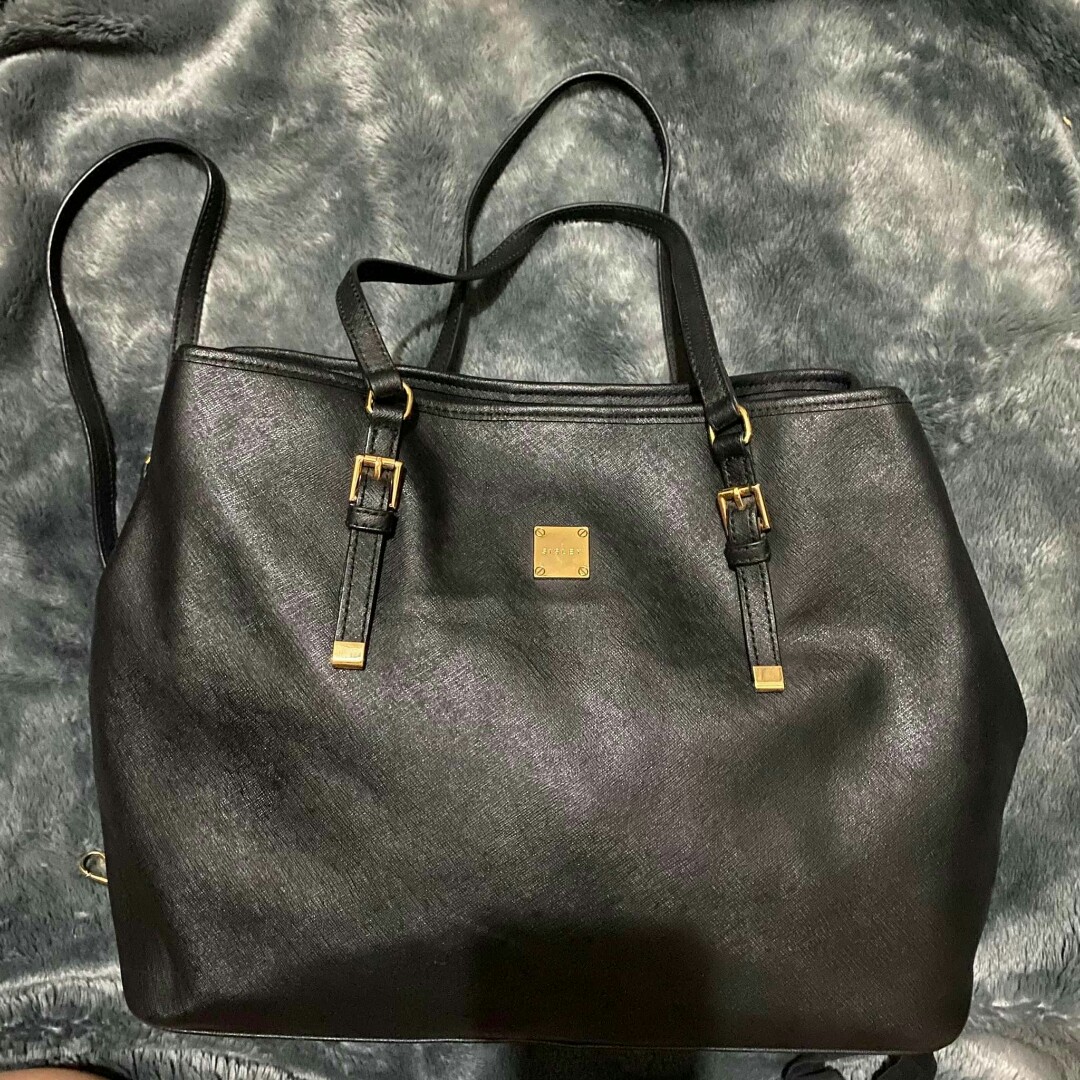 Sisley 2 way Tote, Women's Fashion, Bags & Wallets, Tote Bags on Carousell