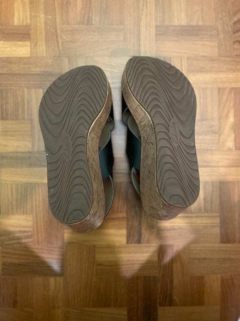 Stasha store hale clarks
