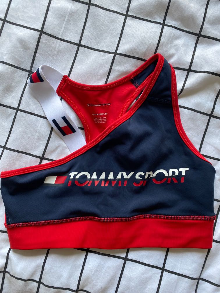 Tommy Hilfiger sports bra, Women's Fashion, Activewear on Carousell