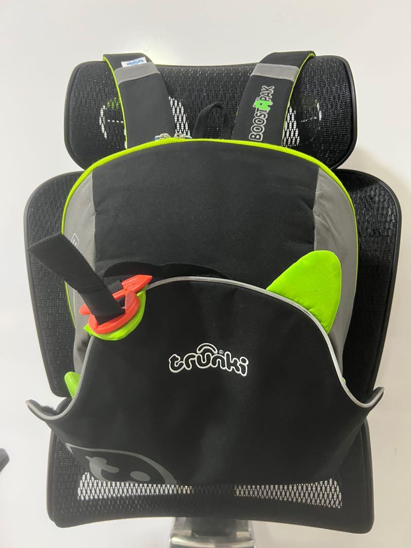 trunki boostapak travel backpack booster car seat green