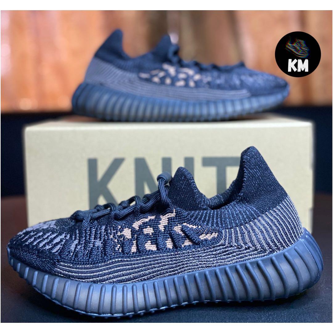 Adidas x Yeezy boost v2, Men's Fashion, Footwear, Sneakers on Carousell