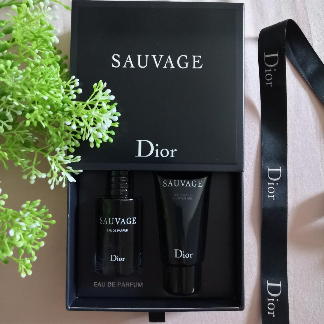 Dior sauvage travel kit with shower deals gel gift