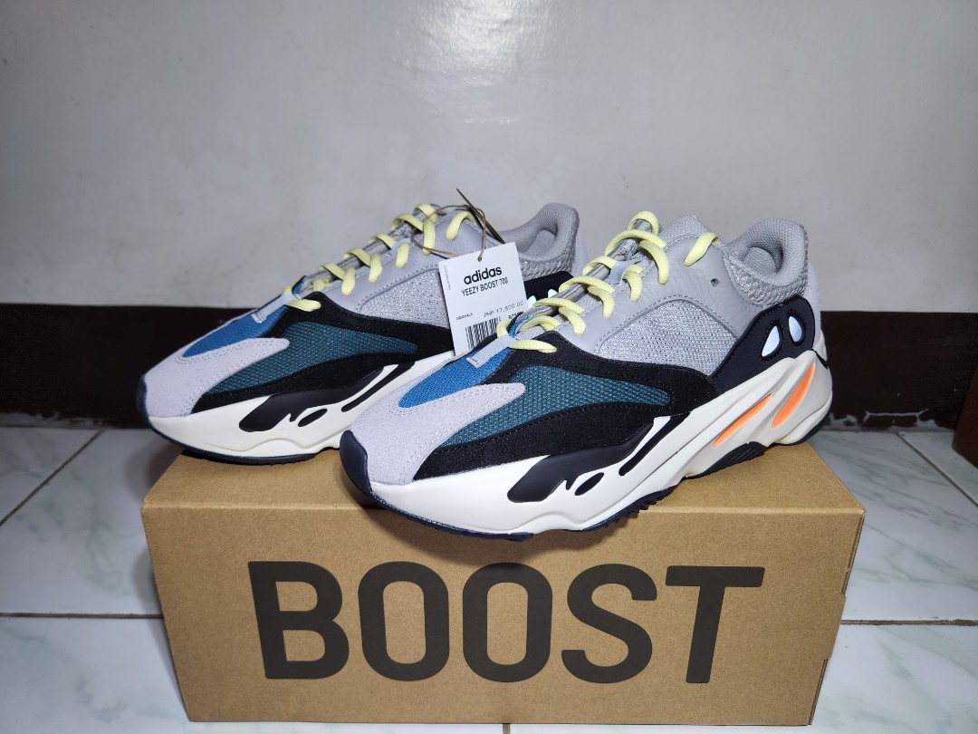 yeezy boost 700 wave runner size 6