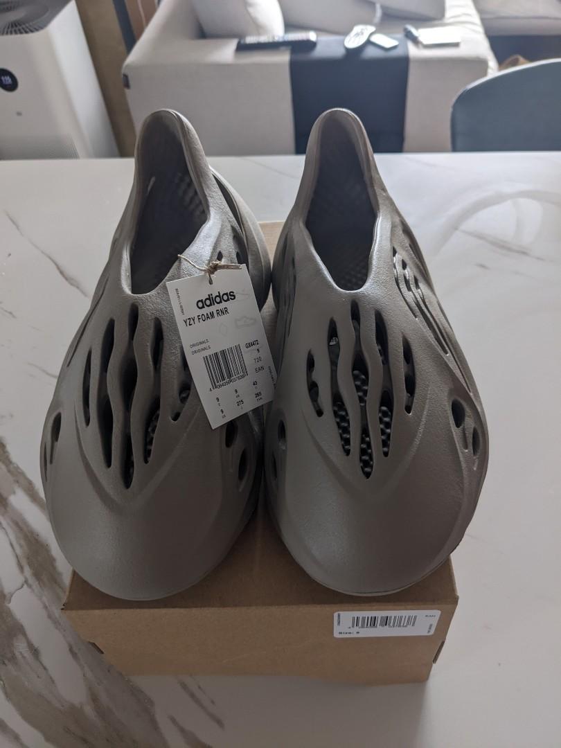 Adidas on sale yeezy 215