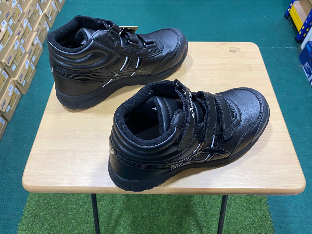 Asics safety boots 100 original