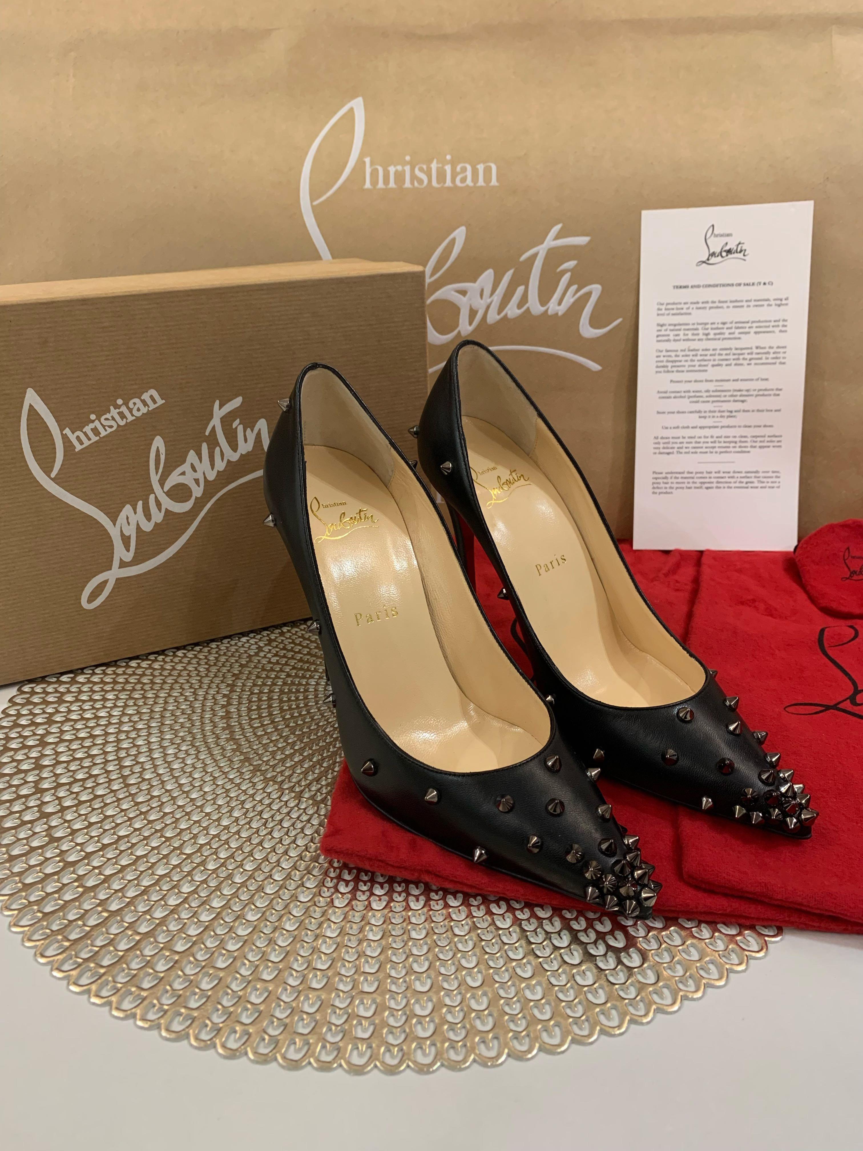 Christian louboutin black leather outlet pumps