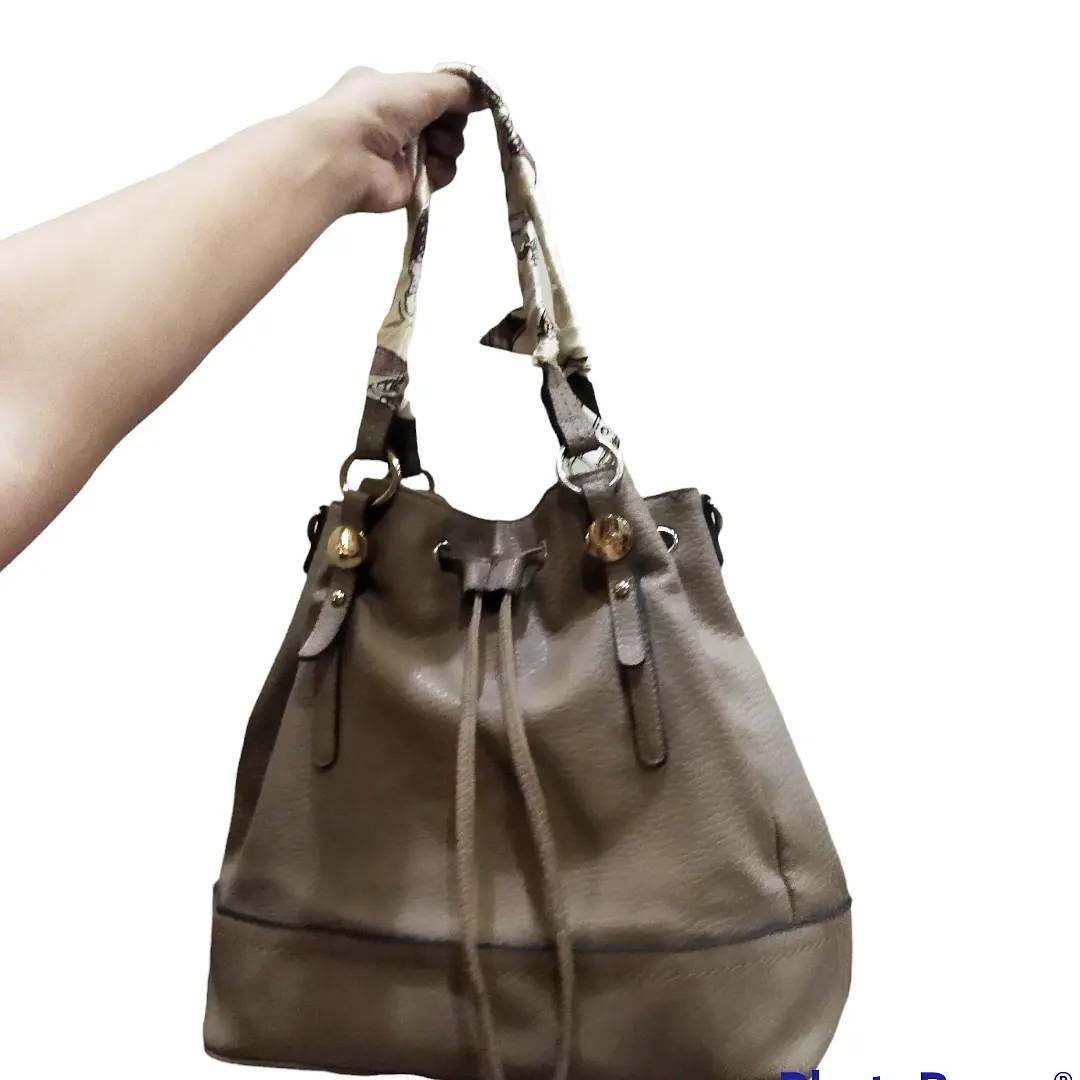 Carpisa bucket bag outlet