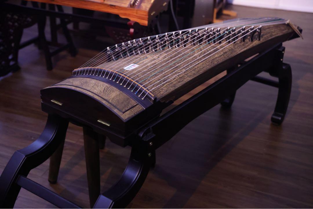 Chuancheng Guzheng Professional Japanese zither 21, Hobbies & Toys