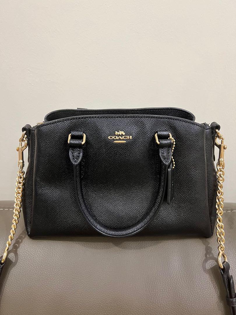 Coach crossbody bag ( black ), Luxury, Bags & Wallets on Carousell