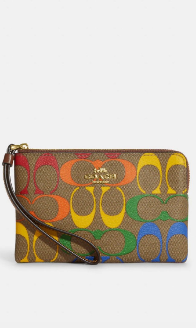 Coach deals pride wristlet
