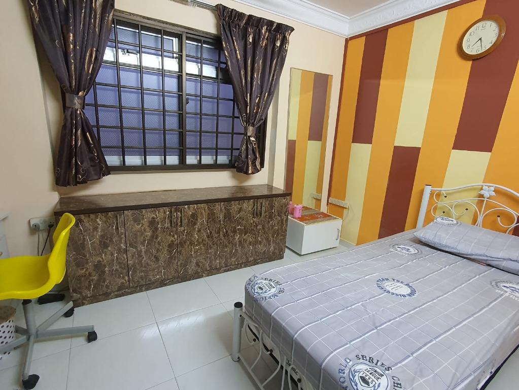 Common Room Pasir Ris Street 11 BLK 186!, Property, Rentals, Room