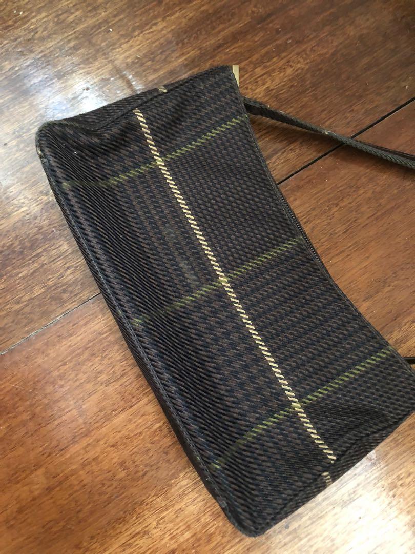 Dark Brown Vintage Ralph Lauren (Category: Luxury Bags & Wallets) located in Pasay City. Submitted by anneythingph (Listing ID 1166849387, Image 3). Description: •see pictures for the condition .