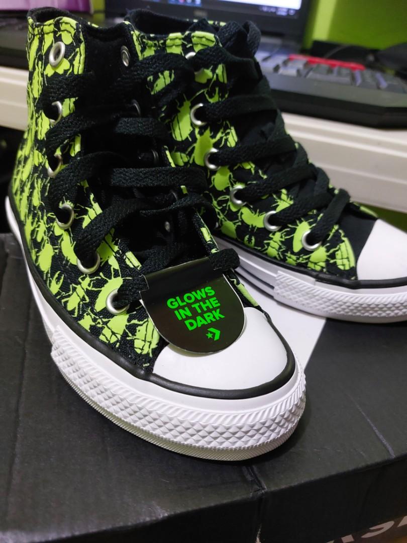 Glow in the store dark converse high tops