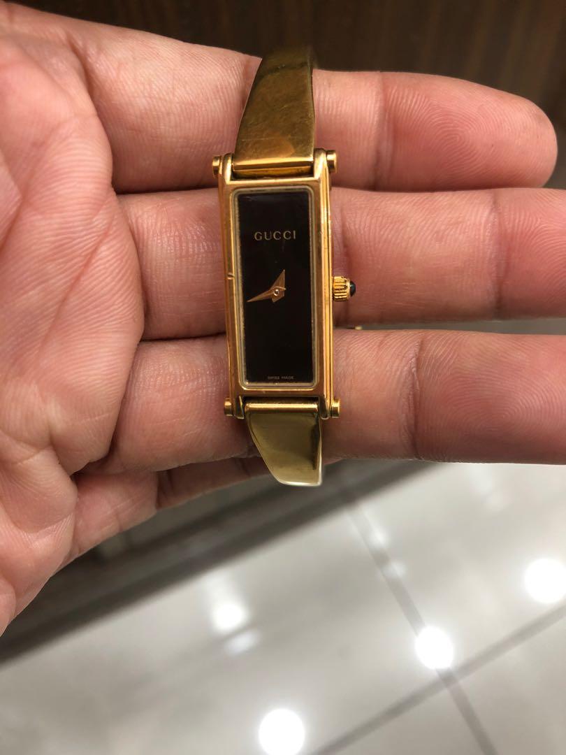 Gucci 1500l watch on sale gold price