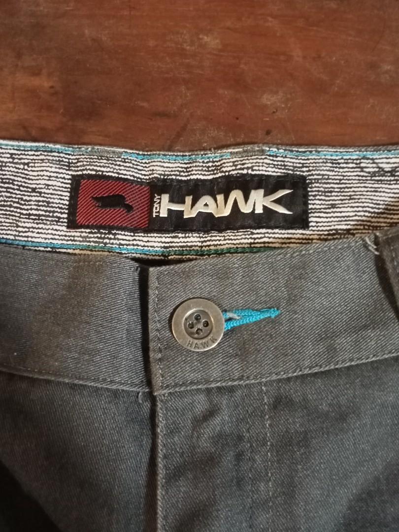 Hawk Shorts (tony hawk) s34 (Category: Shorts) located in Malabon City. Submitted by karlovizu (Listing ID 1166954406, Image 3). Description: Hawk Shorts (tony hawk) made in vietnam Size 34 like new crispy pa..