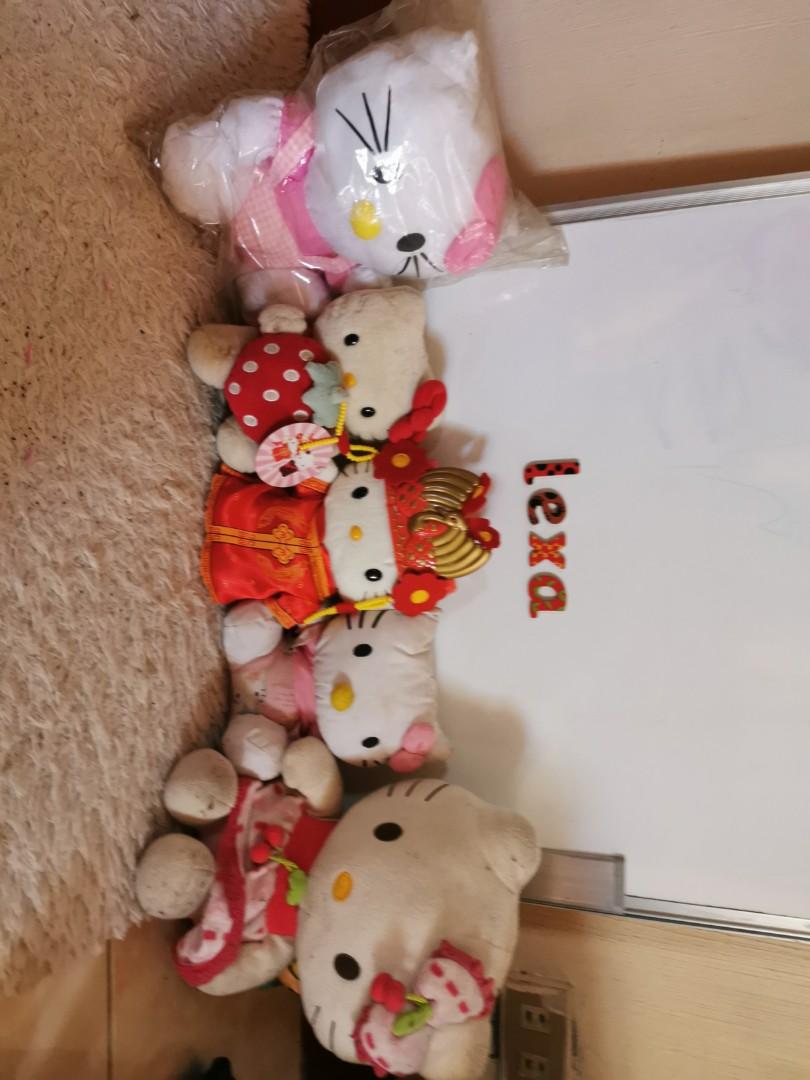 Hello Kitty stuff toys take all (Category: Plushies & Soft Toys) located in Quezon, Isabela. Submitted by AlexasFavorites (Listing ID 1166851792, Image 1). Description: rfs:decluttering.