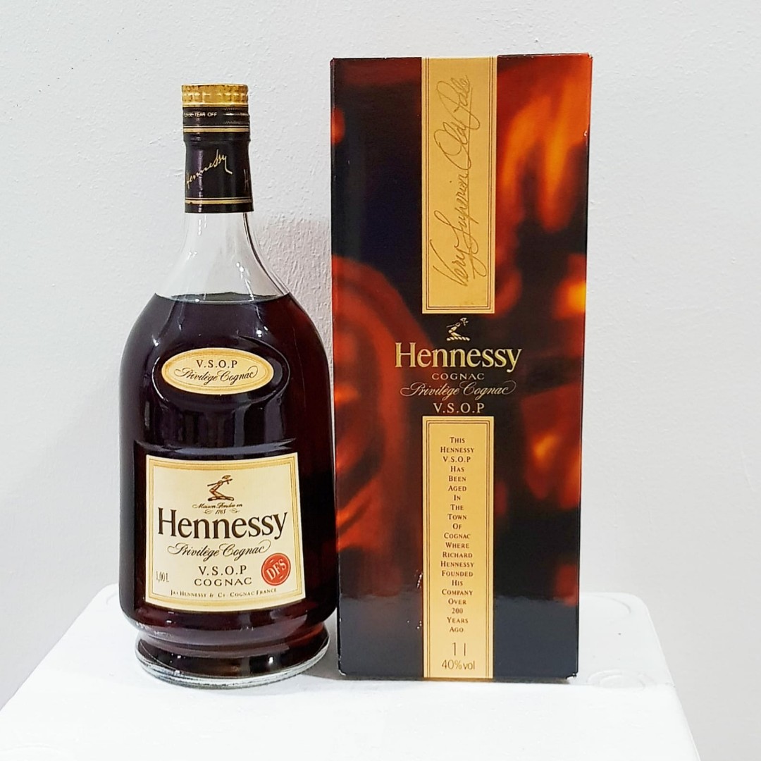 HENNESSY COGNAC VSOP LUMINOUS BOTTLE FRANCE 750ML – Remedy Liquor