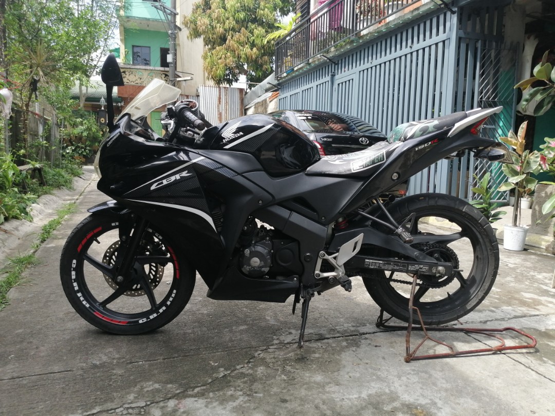 Honda CBR 150r v2 RUSH NA RUSH Motorbikes Motorbikes for Sale on Carousell