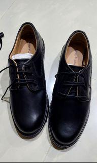 Hush Puppies working shose