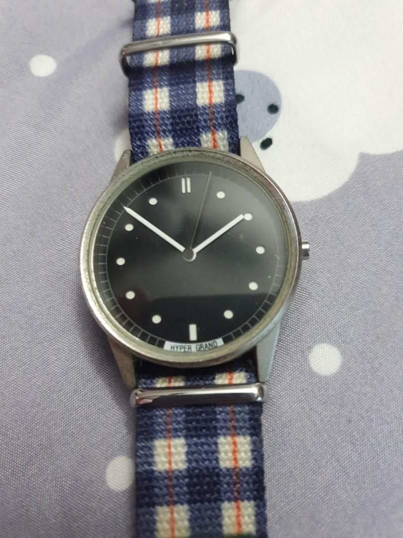 Hypergrand Watch (Category: Women's Watches) located in Singapore. Submitted by skja94 (Listing ID 1166859310, Image 2). Description: Original price is above $100 Will replace battery for free.