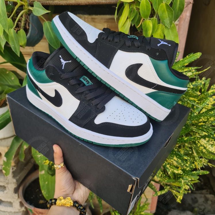 Jordan 1 Low Mystic Green