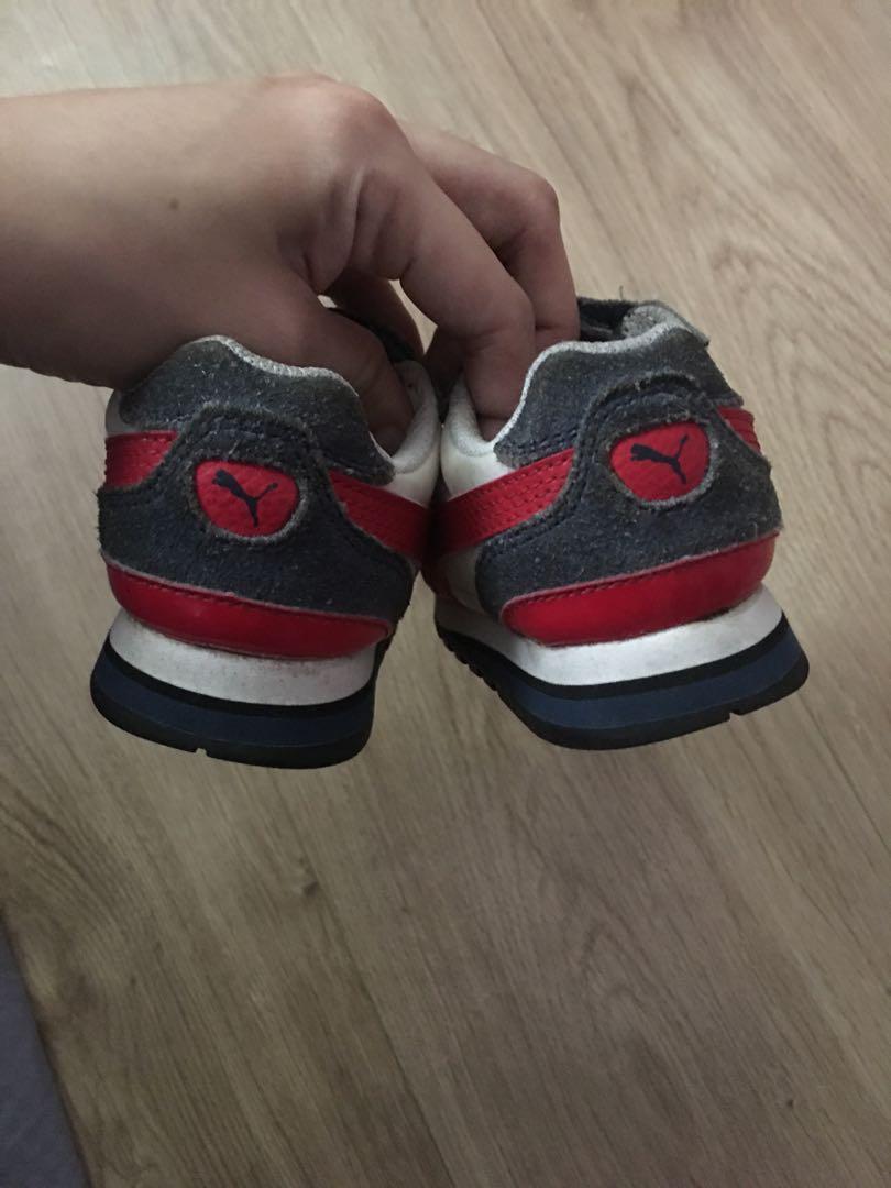 Kids rubber shoes (Category: Babies & Kids Fashion) located in Quezon City. Submitted by seconds.qc (Listing ID 1166880493, Image 3). Description: Puma size US6.