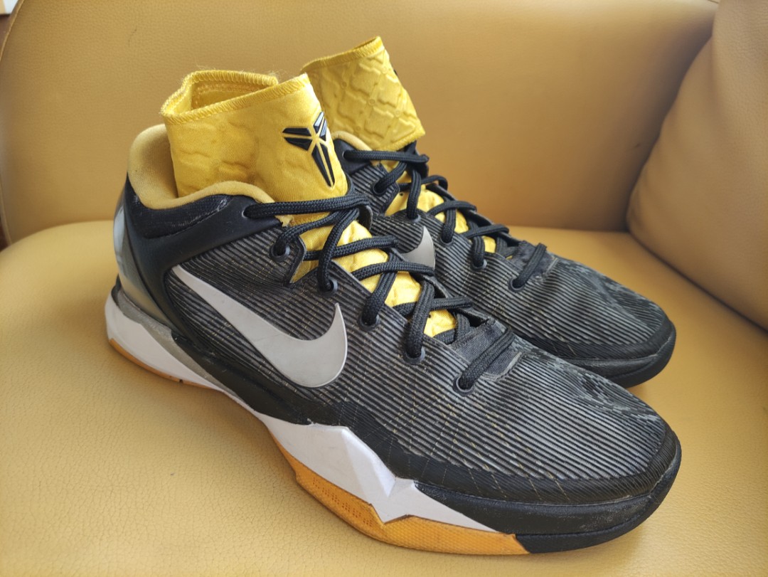 Kobe 7 Black White Del Sol