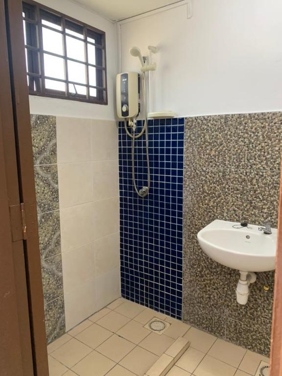 Kota Damansara, Palm Spring, Master Room with Bathroom (Block E