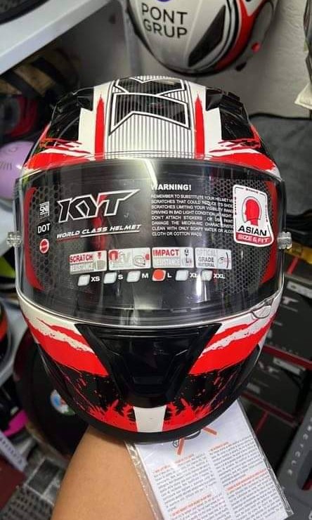 KYT R10 FULL FACE HELMET, Motorbikes, Motorbike Parts & Accessories ...