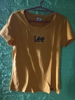 Lee shirt