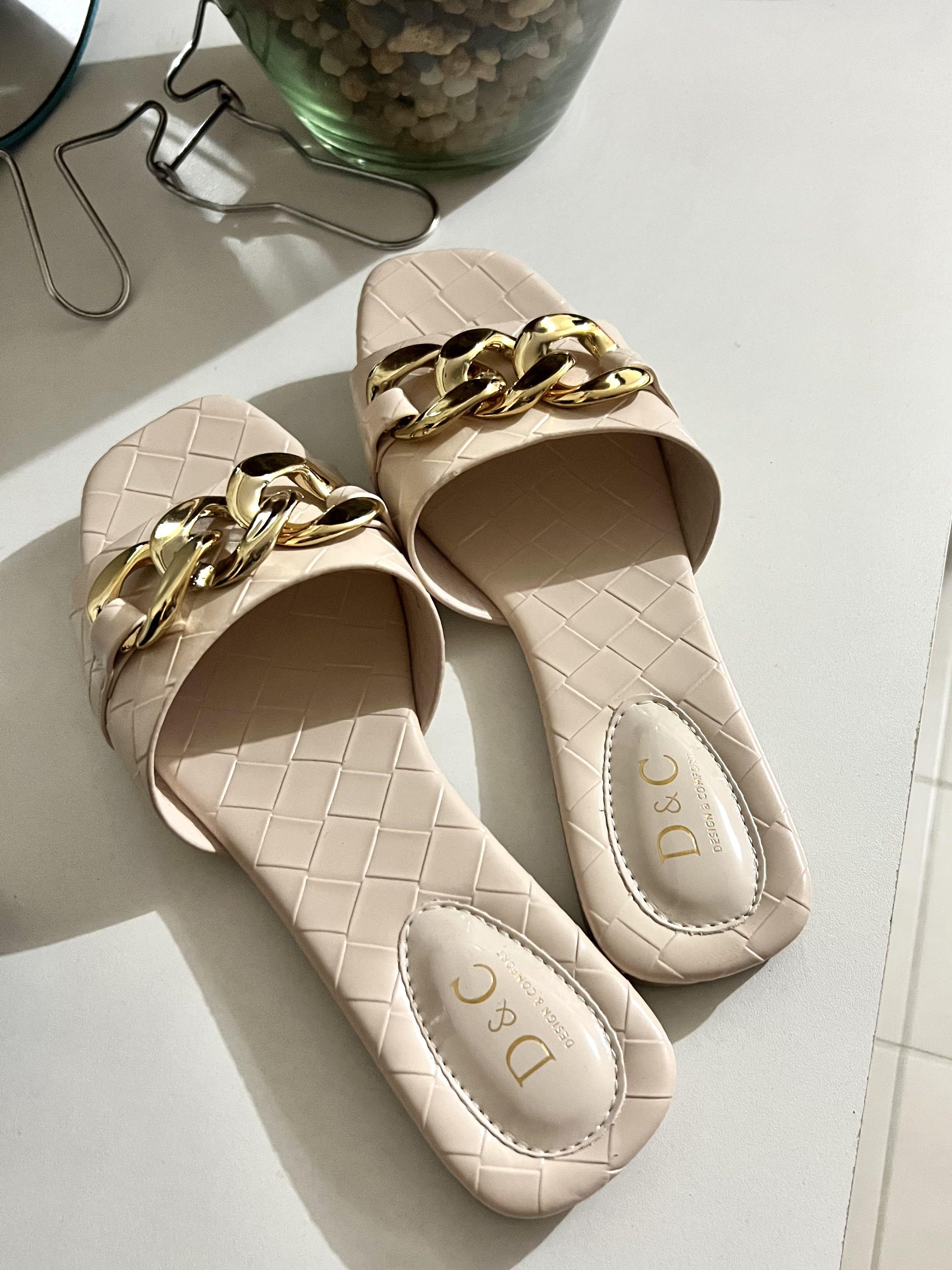 Chain sale flat sandals
