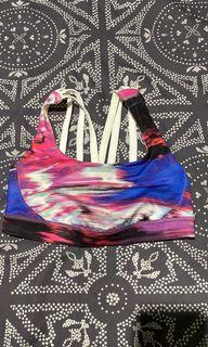 LULULEMON Size XS Crop In Great Cond!