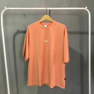 MASSNOUN OVERSIZE T-SHIRT