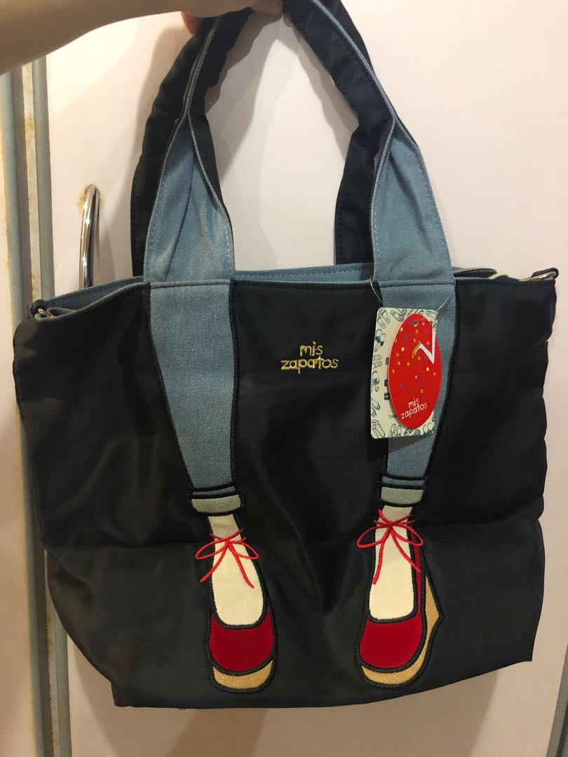 Zapatos sling bag best sale