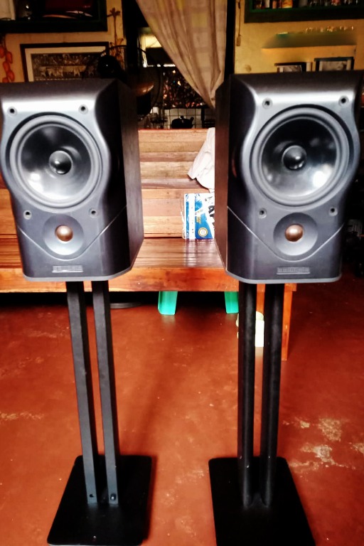 Mission Mv4 Audiophile Speakers UK with Speaker Stand spikes