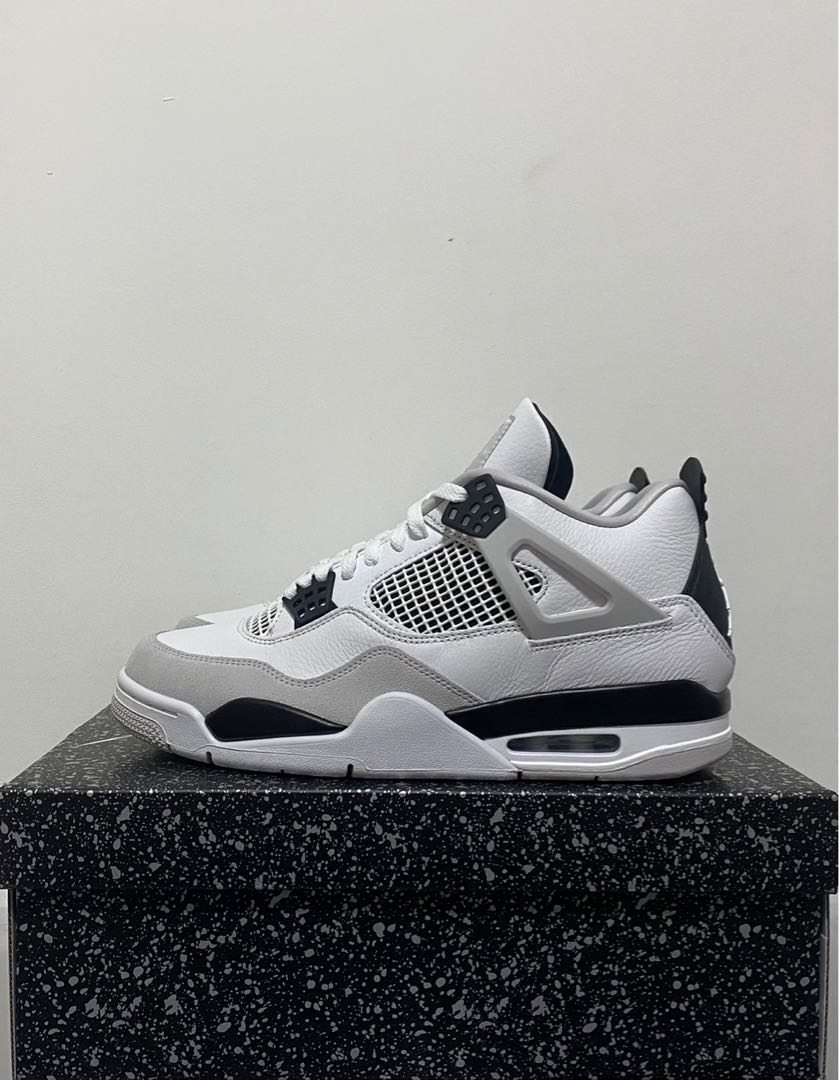 Nike Air Jordan 4 Military Black, Men's Fashion, Footwear, Sneakers on Carousell
