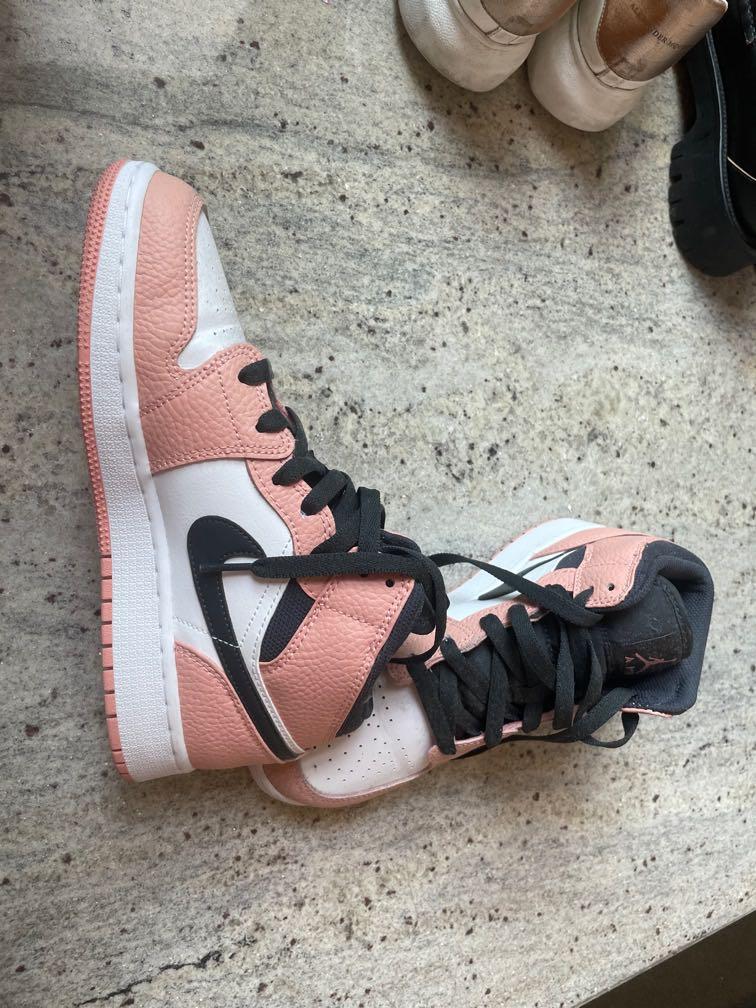 aj1 low pink