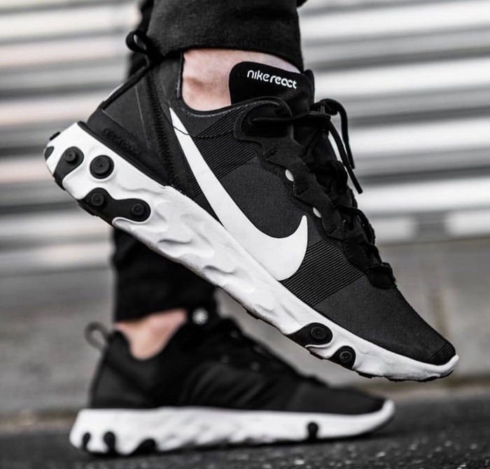 Nike React Element 55 Black White UK9