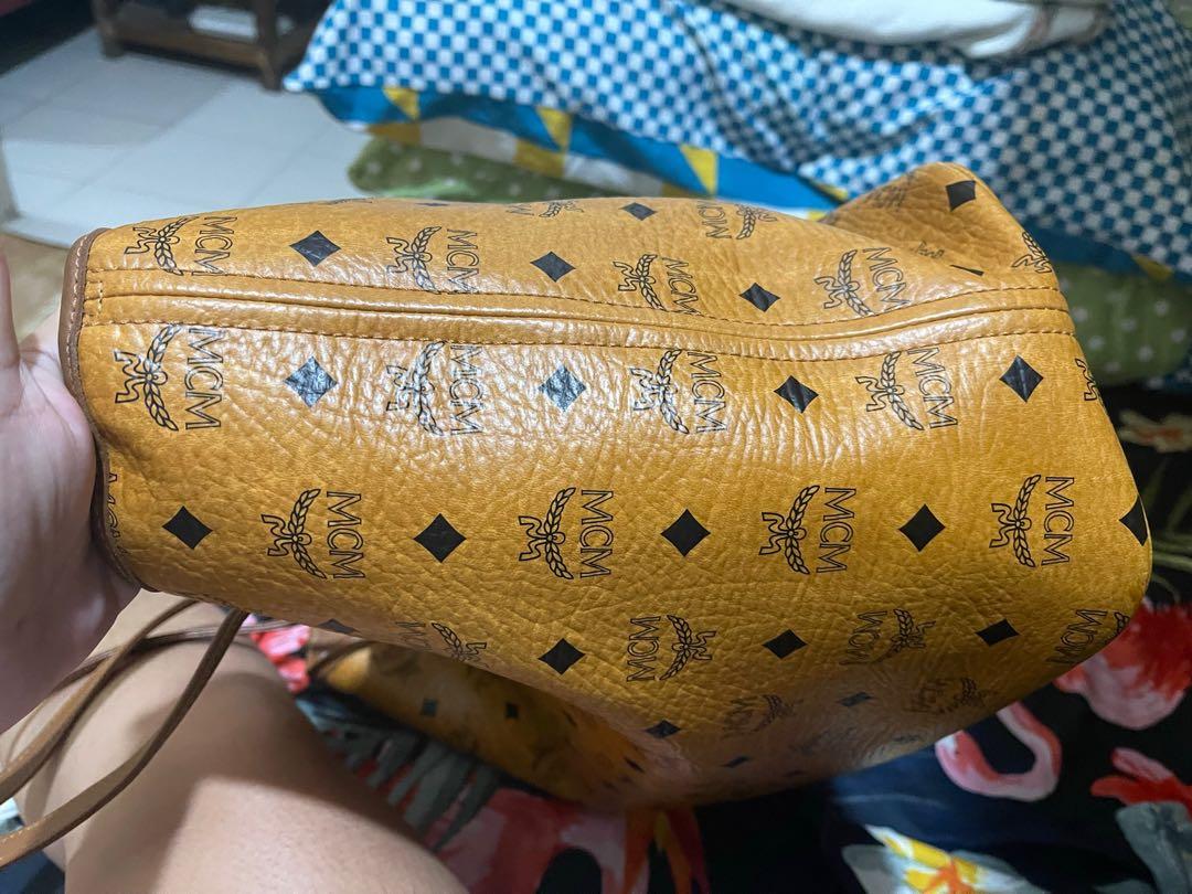 ORIGINAL MCM TOTE BAG WITH POUCH AND CARE CARD AND, Luxury, Bags