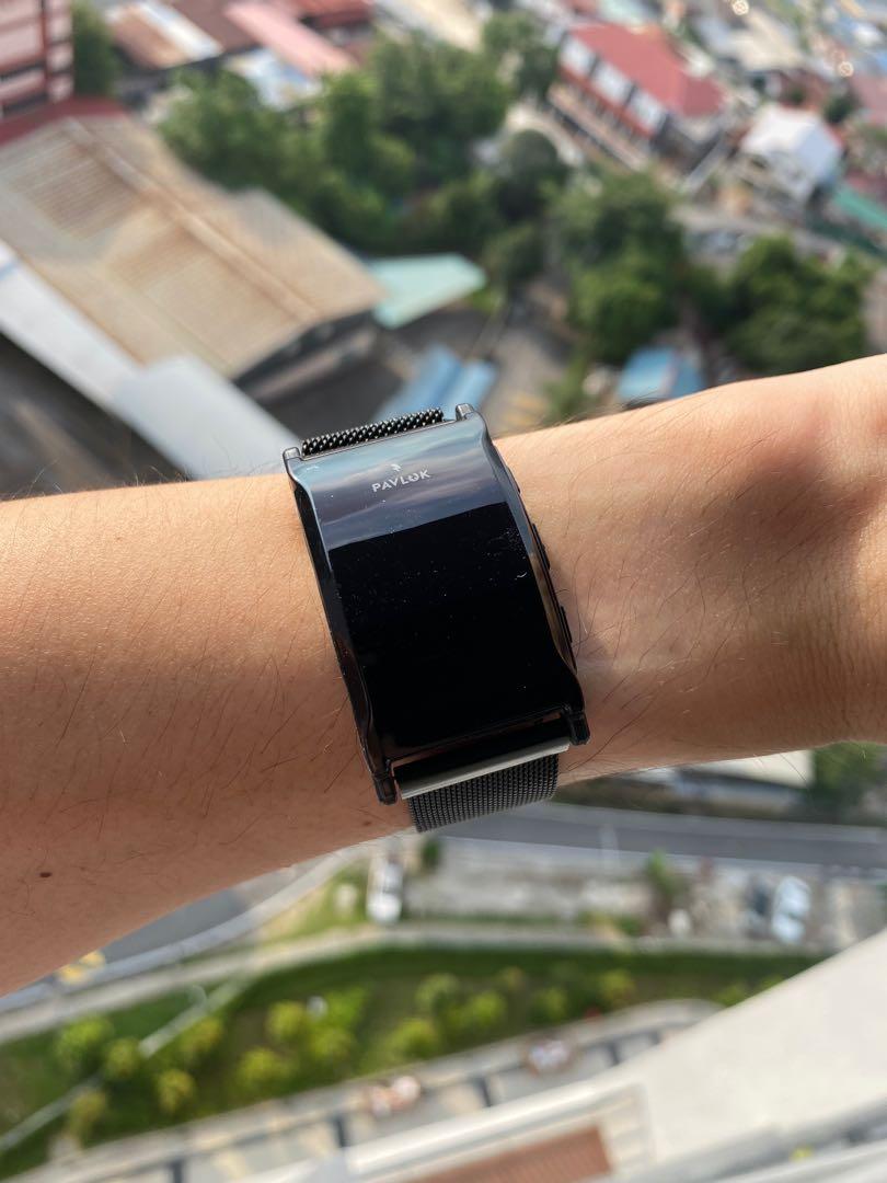 Pavlok apple deals watch band