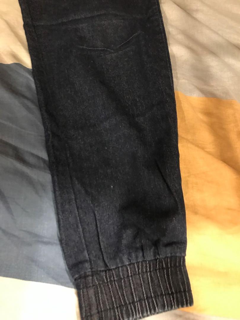 Pen shoppe Jeans (Category: Jeans) located in Taguig. Submitted by yeslan (Listing ID 1166990993, Image 3). Description: .