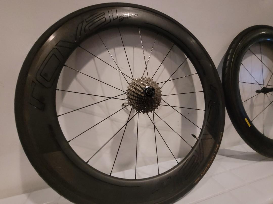 Roval clx 64 wheelset with 34x11 dura ace cogs (Category: Bicycles) located in Quezon City. Submitted by migz1234pogi (Listing ID 1166868224, Image 2). Description: roval clx 64 carbol tubular dura ace 11x32 cogs.